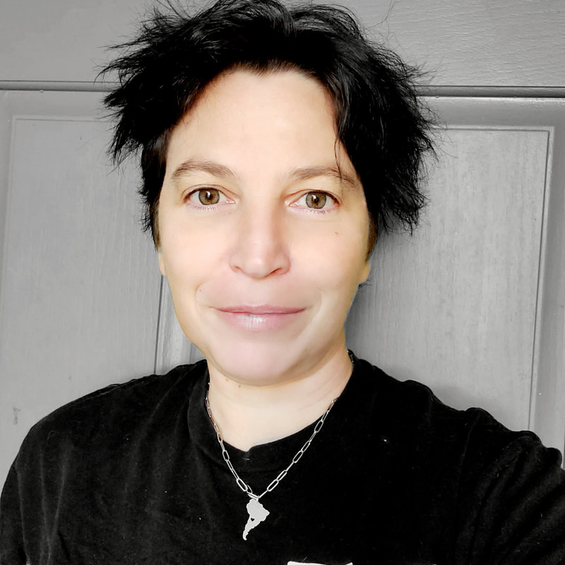 A photo of Agustina Vidal.